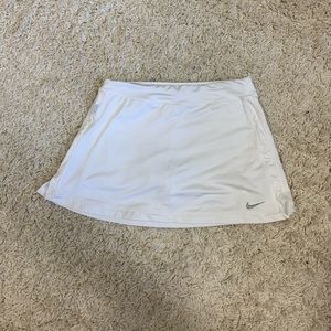 White nike skort